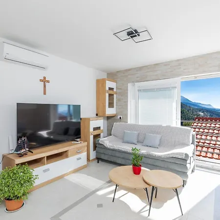 With Parking Space Brela, Makarska - 789 *