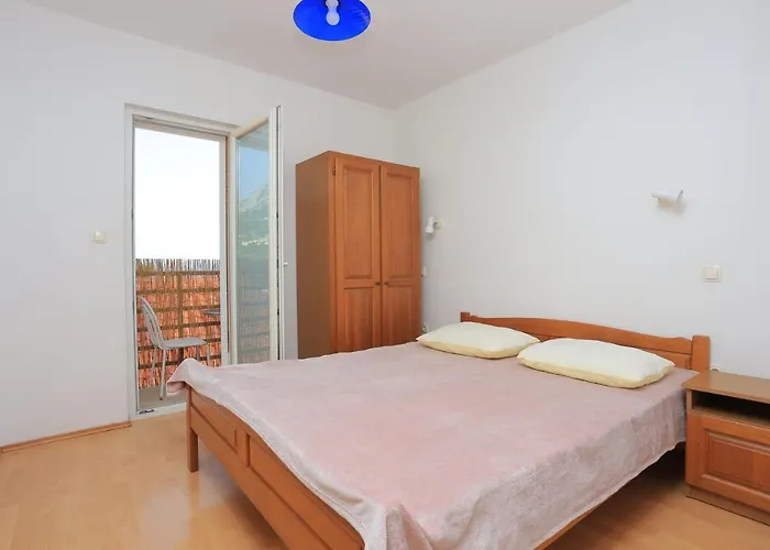 With Parking Space Brela, Makarska - 789