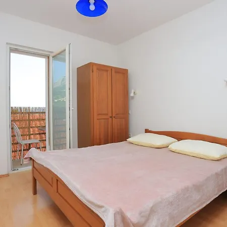 With Parking Space Brela, Makarska - 789