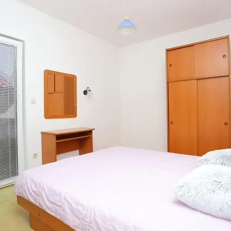 With A Parking Space Brela, Makarska - 789 Apartment