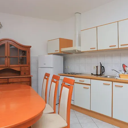 With A Parking Space Brela, Makarska - 789 Apartment *